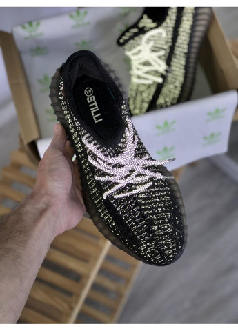 КРОСІВКИ ЖІНОЧІ ADIDAS YEEZY BOOST 350 V2 BLACK АДІДАС ІЗІ БУСТ No Brand чорні демісезони (367176621)