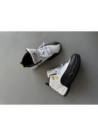 Белые летние кроссовки nike air jordan 12 retro white/black найк аир джордан No Brand