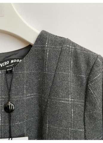 Серое платье клеш шерстяное в клетку с шерстью платье Vero Moda