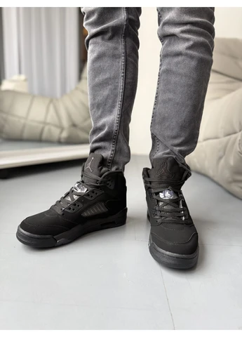 КРОСІВКИ ЖІНОЧІ NIKE 5 RETRO BLACK DARK BROWN GUM НАЙК АІР РЕТРО ЧОРНІ No Brand чорні демісезони (392004019)