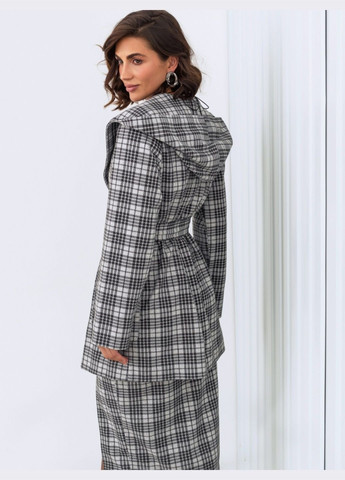 Черное демисезонное демисезонное пальто в чёрно-серую клетку Dressa