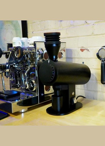 Кофемолка Giota DF83V Turin Variable Speed Черная (R-300739-VS) No Brand (303420762)