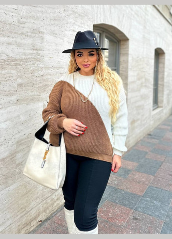 Бежевий жіночий вовняний светр діагональ з круглою горловиною бежевий You Best