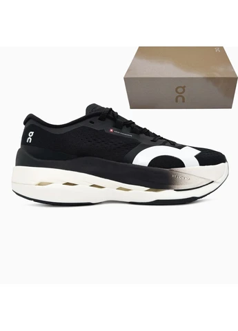 Білі літні кросівки on cloudboom max white/black он No Brand