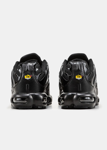 Чорні Осінні кросівки чоловічі nike air max tn plus black | найк аір макс тн плюс чорні No Brand