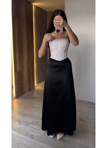 Черная повседневная однотонная юбка женская KaraMix