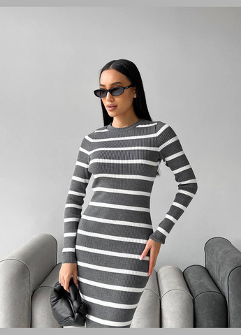 Серое женское платье миди в полоску цвет серый-белый р.42/46 449394 New Trend