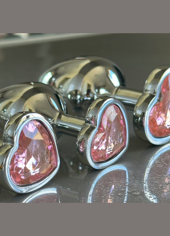 Металлическая анальная пробка с кристаллом сердце розовый Размер L No Brand (341309902)