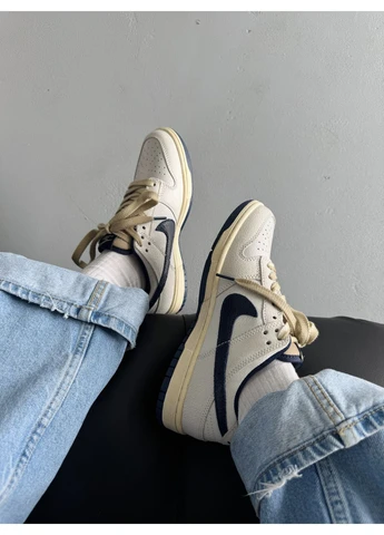 Кроссовки женские и мужские Nike SB Dunk Stranger Things Cracked Skin | Найк сб Данк низкие бежевые No Brand бежевые демисезоны (400121955)