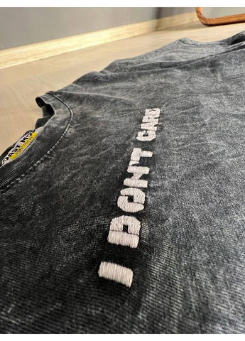 Костюм жіночий 4351 штани з футболкою з вишивкою графіт Coast Moda (329039755)