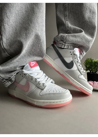 КРОССОВКИ ЖЕНСКИЕ NIKE SB DUNK 520 PINK PUCK НАЙК СБ ДАНК No Brand розовые демисезоны (368861841)