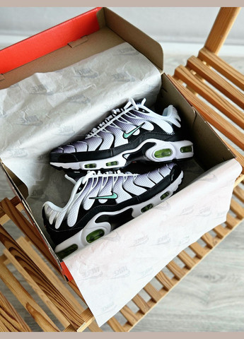 Серые демисезонные кроссовки мужские и женские nike air max tn plus grey \ найк аир макс тн плюс серые No Brand