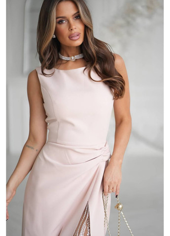 Бежевое женское платье с кружевной вставкой No Brand