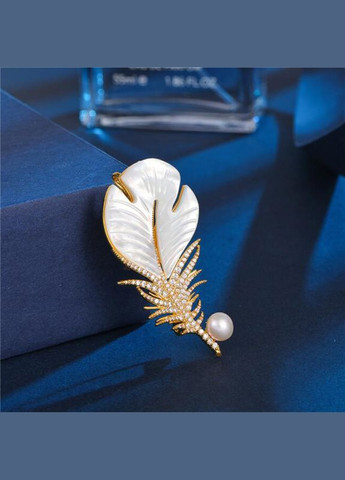 Ошатна біла брошка перо з перламутром, 3069 Fashion Jewelry (336950094)