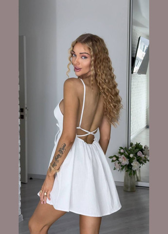 Молочна льняна літня сукня на бретельках з відкритою спиною у молочному кольорі No Brand однотонна