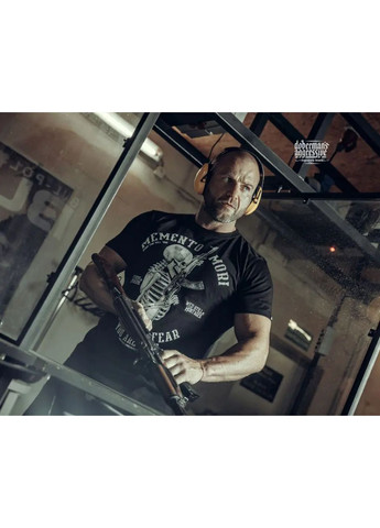 Чорна лонгслив memento mori ls290bk Dobermans Aggressive