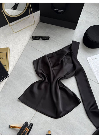 Чорна блузка жіноча KaraMix