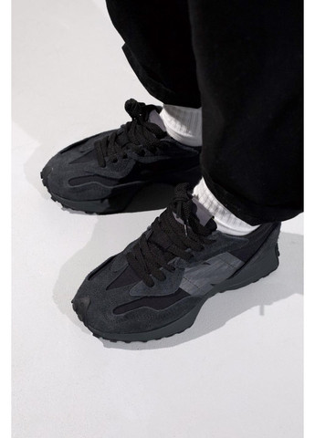 Черные демисезонные кроссовки мужские new balance 327 triple black нью беланс 327 No Brand