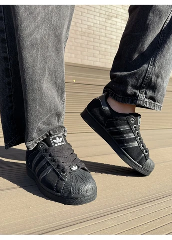 Черные демисезонные кроссовки мужские adidas superstar suede black адидас суперстар No Brand