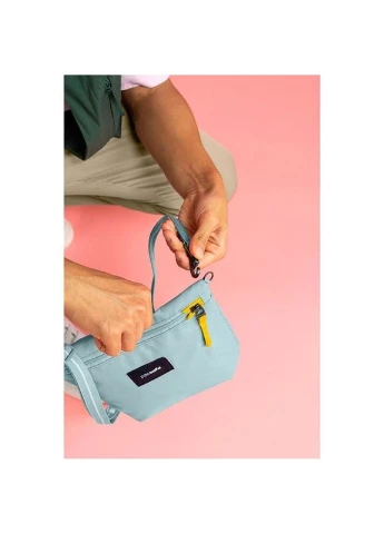 Женская сумка антивор GO Crossbody Pouch 4 ст. защиты 3.5 л Мятный (35125528) Pacsafe (335406184)
