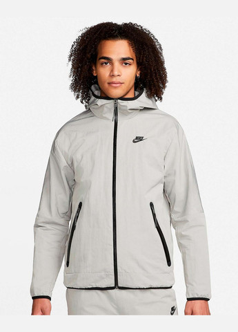 Серая демисезонная куртка (ветровка) мужская tech wvn jkt lnd dq4340-016 весна-осень серая Nike