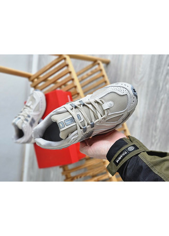 Бежевые демисезонные кроссовки мужские и женские new balance 1906r grey | нью беланс 1906r серые No Brand
