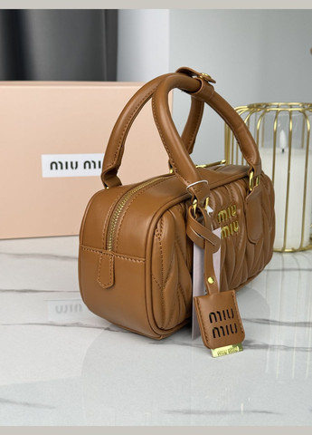 Жіноча сумка Miu miu коричнева No Brand (311598608)