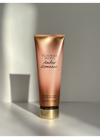 Amber Romance - парфумований лосьйон для тіла, 236 мл Victoria's Secret (316454106)