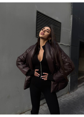 Коричневая женская куртка-кимоно утепленная нко-пухом шоколад No Brand