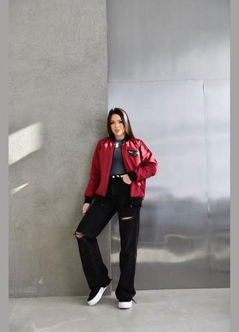 Бордова жіноча куртка бомбер колір бордовий р.48/50 450747 New Trend