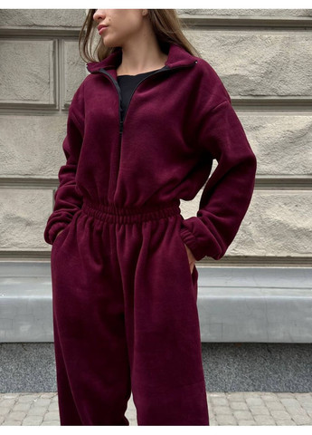 Женский флисовый комбинезон оверсайз с воротником-стойкой и молнией. MonCher комбинезон-брюки бордовый спортивный флис
