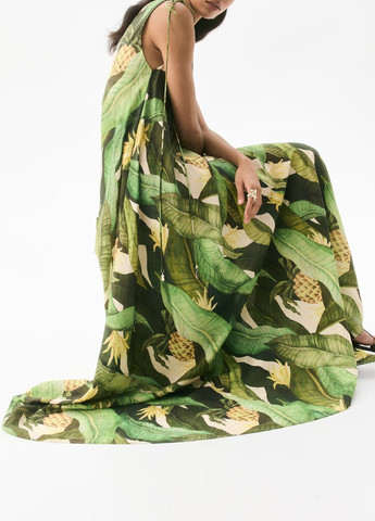 Зелена кежуал сукня H&M з малюнком