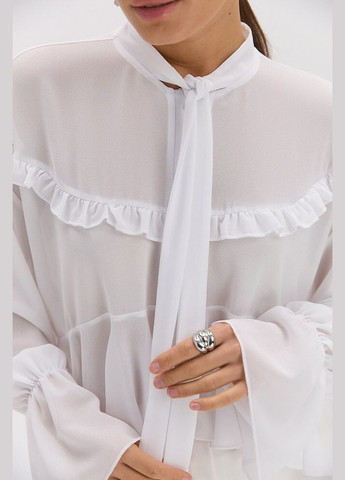 Белая блуза женская шифоновая белая с рюшами mkar35297-1 Modna KAZKA