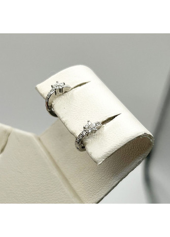 Сережки-кільця срібні з кубічним цирконієм 9 мм 0,85 г No Brand (369736590)