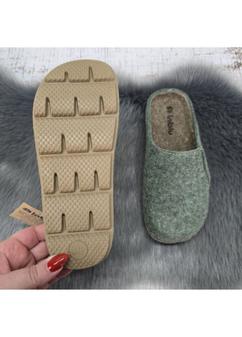Зеленые тапочки домашние женские фетровые на танкетке Inblu