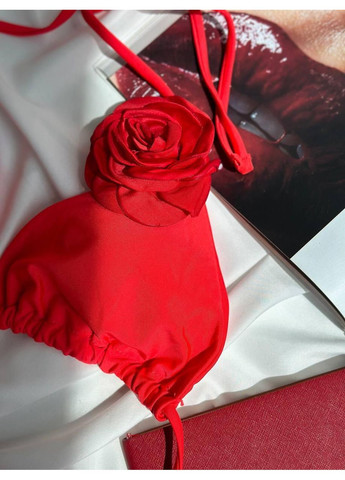 Красный летний женский купальник с объемной розой / женский красный купальник с 3d цветком и завязками / женский раздельный купаль No Brand