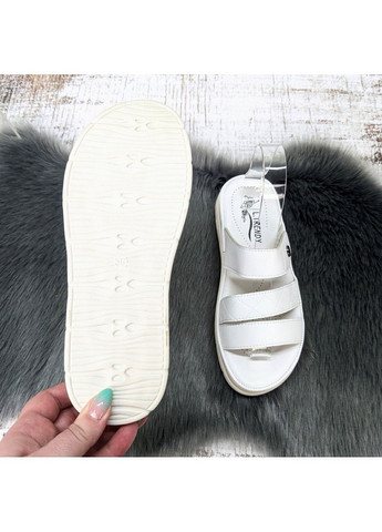 Белые шлепанцы женские Fashion