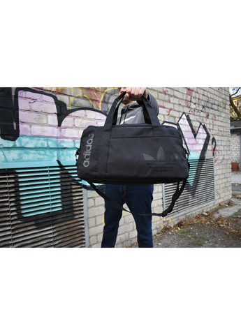 Oxford 1000D - чорна спортивна сумка з чорним логотипом No Brand (367621965)