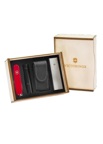 Комплект Ніж Spartan Red 1.3603 + Чохол з ліхтариком Police Victorinox (317308248)