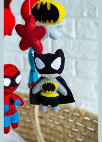 Детский мобиль на кроватку для младенцев WooolyWool «Супер-герои» No Brand (342757893)