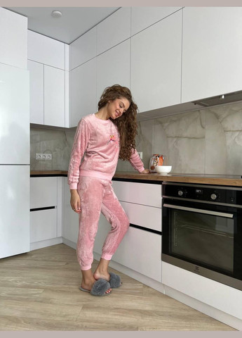 Розовая зимняя пижама женская розовая l (2513) GT