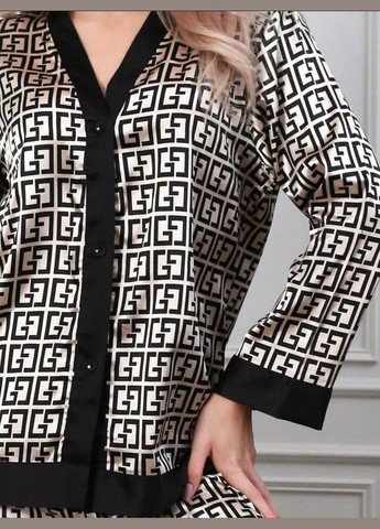 Серебряная всесезон комплект пижамный домашний женский атласный fendi фенди рубашка + брюки No Brand Фенді