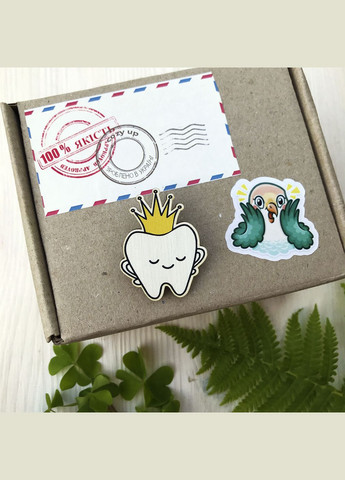 Значок дерева "Зубик" Cozy-Up (291162094)