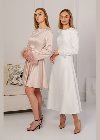 Розовое праздничный женское платье черного цвета Lana Bryk однотонное