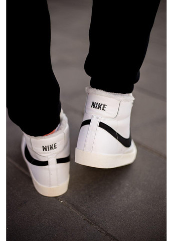 КРОССОВКИ ЖЕНСКИЕ NIKE BLAZER MID 77 WHITE BLACK НАЙК БЛЕЙЗЕР No Brand чёрные зима (367177977)