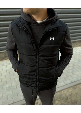 Жилетка чорна з лого принт Under Armour (365730829)