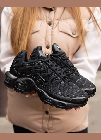 Черные всесезонные кроссовки Vakko -