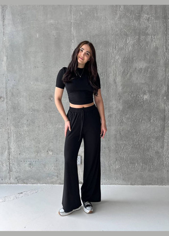 Костюм з вкороченою футболкою та штанами Adelante (335013539)