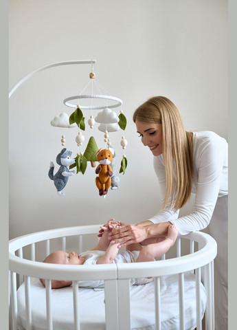 Дитячий музичний мобіль на ліжечко для немовлят WooolyWool «Лісові звірятка» з 35 мелодіями No Brand (342758002)