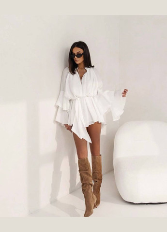 Молочна кежуал сукня міні вільного крою з воланами на рукавах MonCher